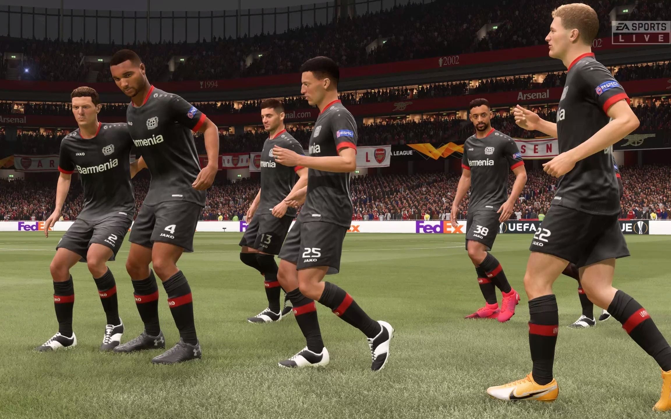 包含阿森纳鏖战瓦伦西亚，苏亚雷斯绝境逆转的词条